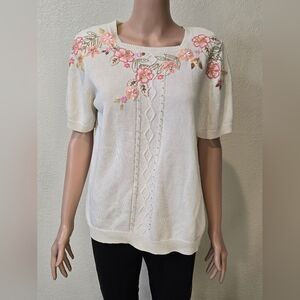 Alfred Dunner Sweater Women SmallTan Embroidered Flowers Short Sleeve Round Neck